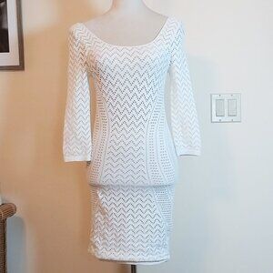 ARDEN B EYELET LONG SLEEVE BODYCON DRESS SIZE  M/L